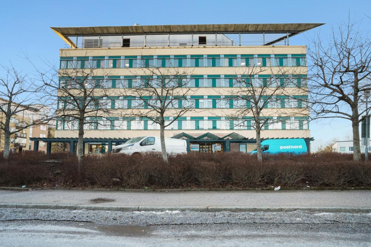 Stockholm Hotel Apartments Sollentuna Exterior foto